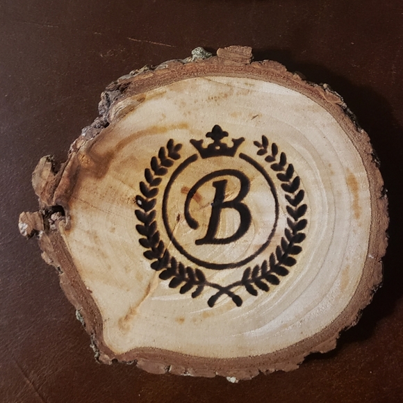 Wood ornaments Laser engraved monogramming for home Decor. - Picture 1 of 9